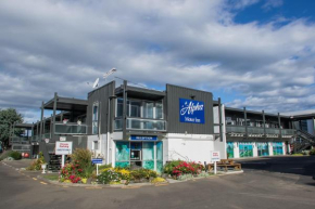 Отель Alpha Motor Inn  Палмерстон-Норт